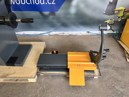 JWL80 zvedací zařízení pro vyvažovačky