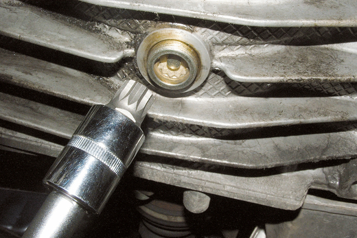 Klíč na výpustný šroub oleje Audi, VW 1/2" XZN M16