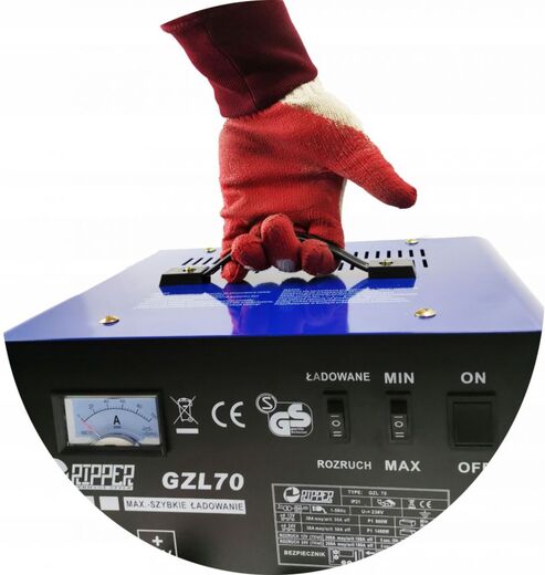 Nabíječka autobaterií 12/24V, 45-500 Ah, funkce START s dálkovým ovladačem - GZL-70