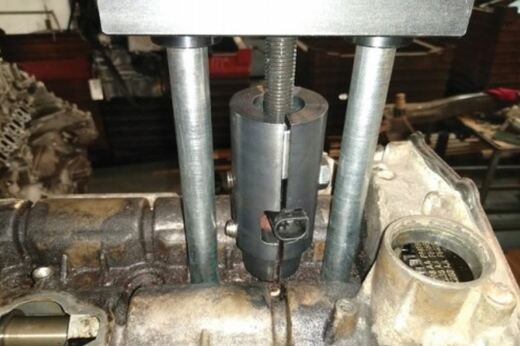 Stahovák vstřikovačů Ford 2.0 EcoBlue - QUATROS QS20358